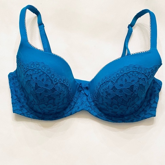 Victoria's Secret Other - Victoria’s Secret Lined Demi Bra